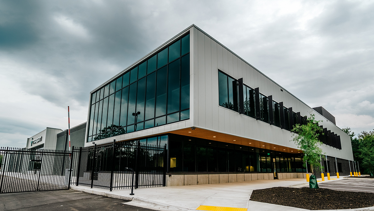 Pharmaceutical & Laboratory Facility Roofing | Houston, TX